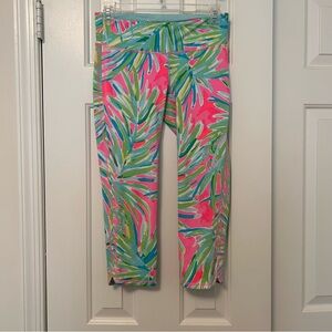 Lilly Pulitzer UPF 50 Luxletic 21" Cropped Legging Beckon Blue Jungle Utopia S
